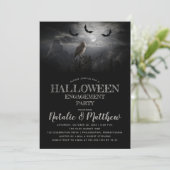 Eerie Owl | Bats Night Halloween Engagement Party Kaart (Staand voorkant)