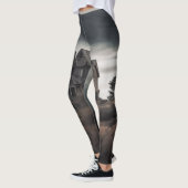 Eerie Seclusion Leggings (Links)