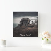 Eerie Seclusion Vierkante Klok (Huis)