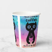 Eerst drink ik de koffie, dan doe ik dit papieren bekers (Achterkant)