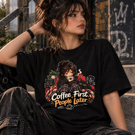 Eerst koffie, mensen later Grappige Introvert T-shirt