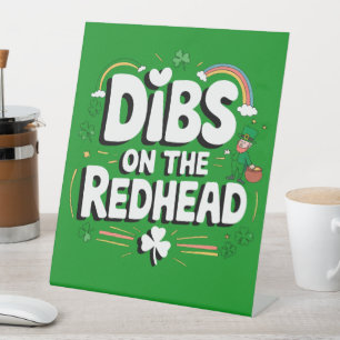 Eerst recht op de roodharige Funny St. Patrick's D Reclamebord Met Voetstuk