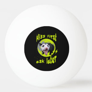 Eerst Sissen Dan Vragen Funny Opossum Humor Pingpongbal