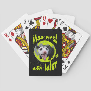 Eerst Sissen Dan Vragen Funny Opossum Humor  Pokerkaarten