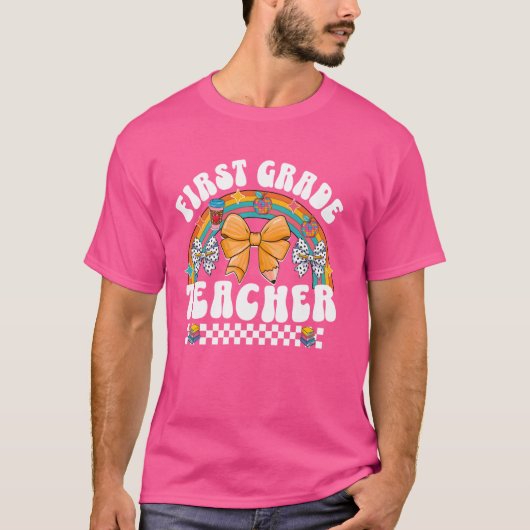 Eerste 1e klas leraar Coquette Bow Pencil Dalmat T-shirt (Voorkant)
