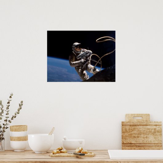 Eerste Amerikaanse Spacewalk (Gemini 4) Poster (Keuken)