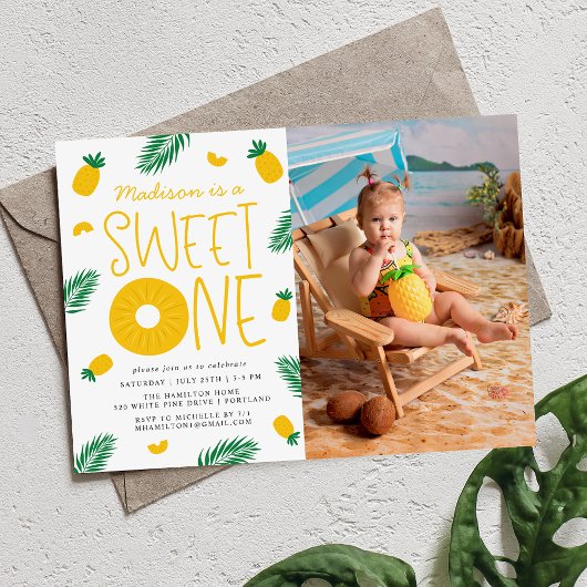 Eerste ananas-ananas-sweet-feest kaart