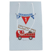 Eerste Birthday Grandson, Firetruck Medium Cadeauzakje (Voorkant)