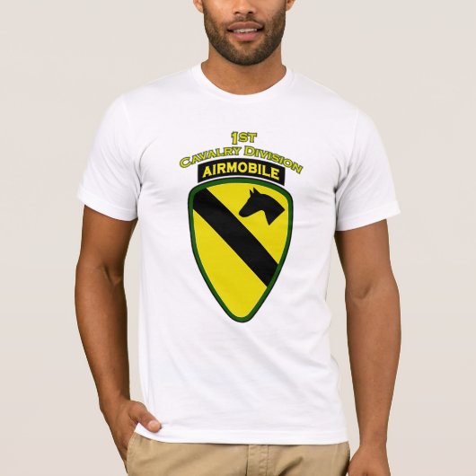 Eerste Cavalry Airmobile schouderpatch T-shirt (Voorkant)