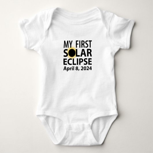 Eerste clipse van baby romper (Voorkant)