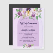 Eerste Communie violette paarse bloemen kruisen lu Magnetische Uitnodiging (Voorkant / Achterkant)