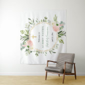 Eerste communiqué baptisme roze goudachtergrond-te wandkleed (In situ)