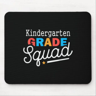 Eerste dag kleuterschool squad leerkracht terug na muismat