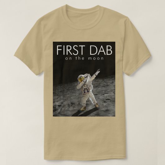 Eerste dag over de mondagetande astronautruimte t-shirt (Design voorkant)