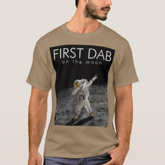 Eerste dag over de mondagetande astronautruimte t-shirt