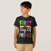 Eerste dag van de regenboogvoorschoolse Kinderen v T-shirt (Voorkant volledig)
