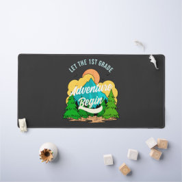 Eerste dag van de school 1e klas leraar waardering bureaumat