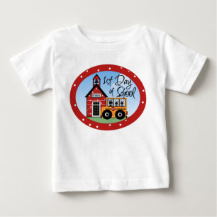 Eerste dag van schooloverhemden en -cadeaus