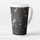 Eerste Deep Field of Universe van James Webb Latte Mok (Rechterhoek)