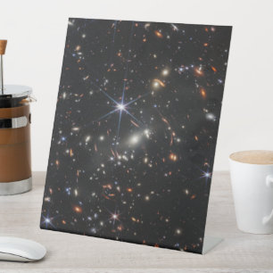 Eerste Deep Field of Universe van James Webb Reclamebord Met Voetstuk