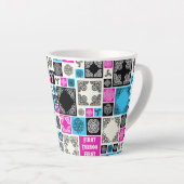 Eerste dingen eerste theepauze! Grappig Magenta &  Latte Mok (Rechterhoek)