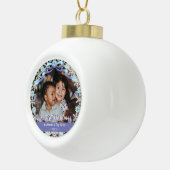 Eerste Erasmus oma Snowflakes Ribbon Light Blue Keramische Bal Ornament (Rechts)
