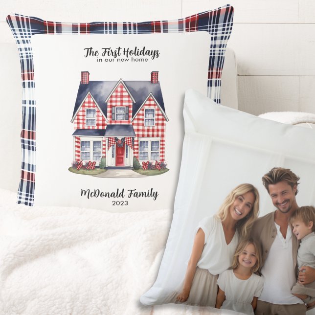 Eerste Feestdagen Nieuw Huis Rustiek Lux Plaid Nav Kussen (Navy Red White First Holidays in new home watercolor house name date pillow home decor rustic chic)