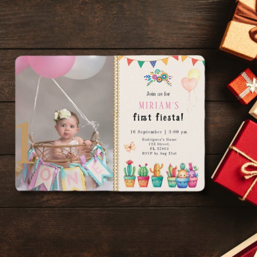 Eerste Fiesta Cactus Succulent Girl Birthday Foto Kaart