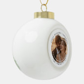 Eerste getrouwde kerstfoto keramische bal ornament (Links)