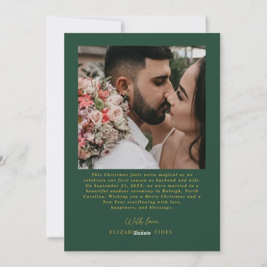 Eerste getrouwde kerstfoto Passen getrouwd groen g Feestdagenkaart (Achterkant)