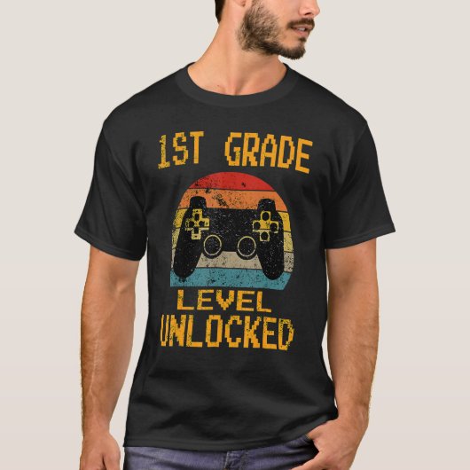 Eerste graad onvergrendelde gamer 1e dag school t-shirt (Voorkant)