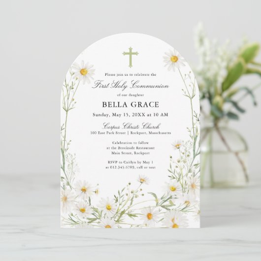 Eerste Heilige Communie Witte Daisy Bloemenboog Kaart (Staand voorkant)
