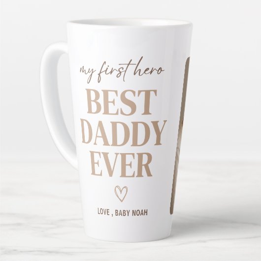 Eerste Held Beste Papa Ooit Moderne Foto Latte Mok (Linkerhoek)
