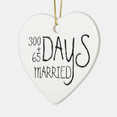Eerste huwelijksverjaardag getrouwde vrouw man keramisch ornament (Links)