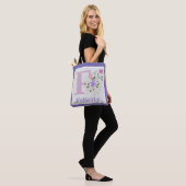 Eerste initiaal plus naam Felicity met bloemen Tote Bag (Op model)