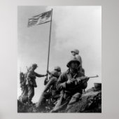 Eerste Iwo Jima Flag Raising op 23 februari 1945 Poster (Voorkant)