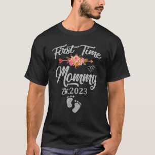 Eerste keer mama 2023 Moederdag Binnenkort om mama T-shirt