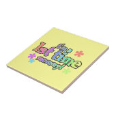 Eerste keer mammie regenboogtekst cadeautjes tegeltje (Zijkant)