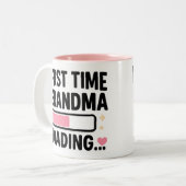 Eerste keer oma aan het laden tweekleurige koffiemok (Voorkant links)