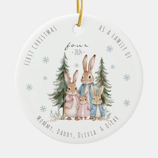 Eerste kerst als familie van vier konijnen keramisch ornament (Voorkant)