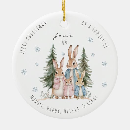 Eerste kerst als familie van vier konijnen keramisch ornament (Achterkant)