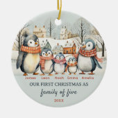 Eerste kerst als familie van vijf aangepaste kerst keramisch ornament (Voorkant)