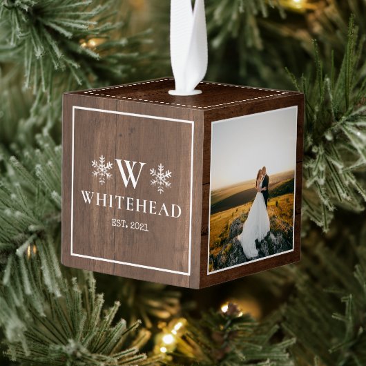 Eerste kerst als getrouwd paar foto rustieke sneeu decoratie (Boom)