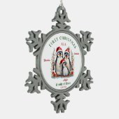 Eerste kerst als gezin van drie tin sneeuwvlok ornament (Links)