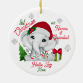 Eerste kerst als grootouders Schattigee olifant Keramisch Ornament (Achterkant)