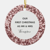 Eerste kerst als Mr en Mrs Roos Gold Glitter Keramisch Ornament (Voorkant)