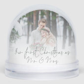 Eerste kerst als Mr. Mrs Pas getrouwd 2 Foto's Sneeuwbol (Voorkant)