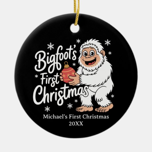 Eerste kerst BigFoot Sasquatch Funny Custom Keramisch Ornament (Voorkant)