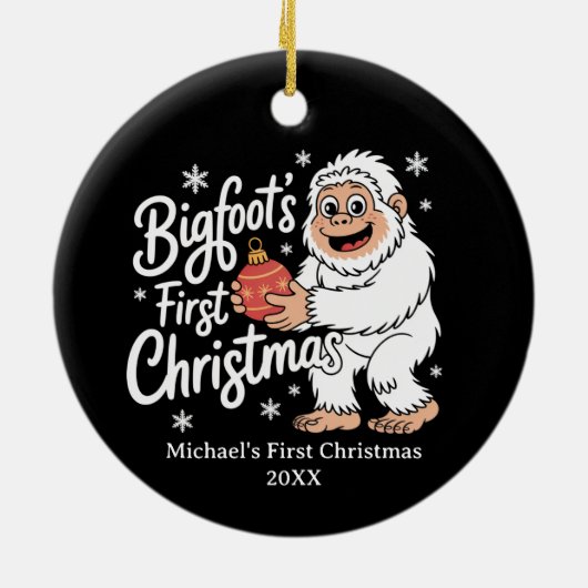 Eerste kerst BigFoot Sasquatch Funny Custom Keramisch Ornament (Achterkant)