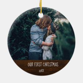 Eerste kerst feestelijke trieste houtsypografie keramisch ornament